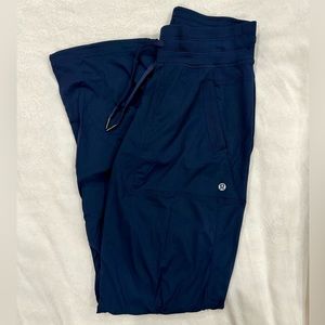 Lululemon dance studio pant